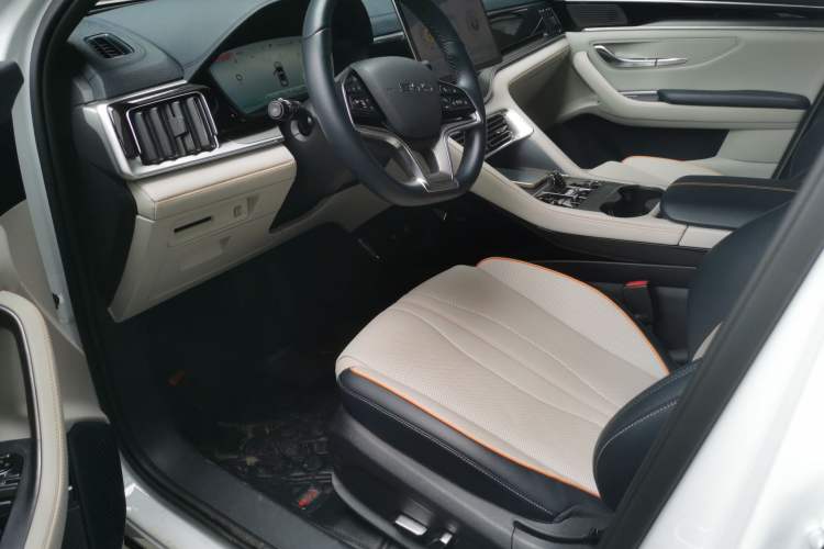 Used BYD Song PLUS New Energy 2023 Champion Edition DM-i 110KM Flagship PLUS