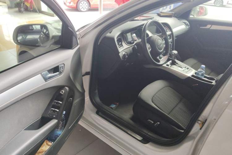 Used Audi A4L 2013 35 TFSI Automatic Standard Model