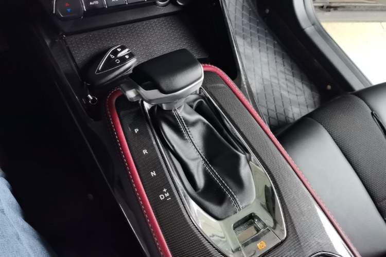 Used CHANGAN OSHAN X5 2021 1.5T DCT Prestige Edition Gear Lever