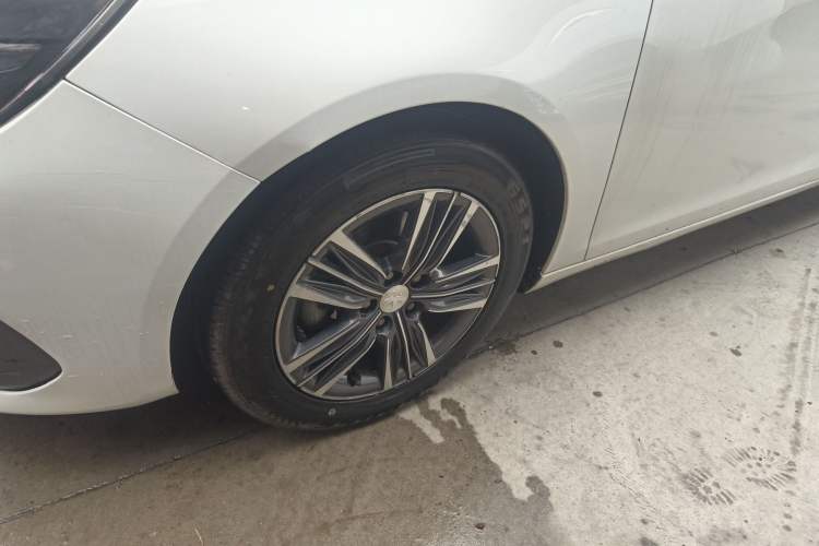 Used Peugeot 308 2018 1.6L Automatic Luxury Edition
