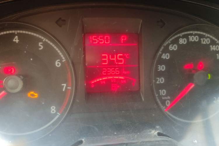 Used Volkswagen Santana 2021 1.5L Automatic Fashion Edition Odometer Close Up