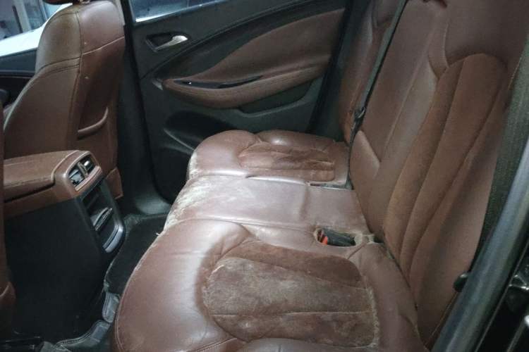 Used Buick Envision 2016 20T Two-Wheel-Drive Elite Model Left Rear Seat