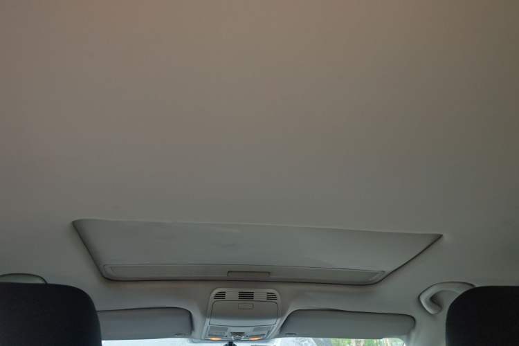 Used Volkswagen Magotan 2013 1.8TSI Premier Model Headliner