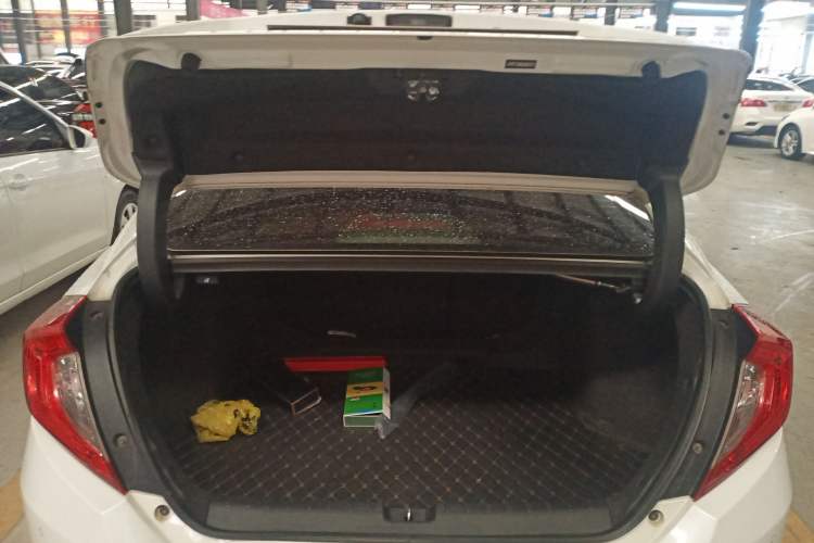 Used Honda Civic 2019 220TURBO CVT Dynamic Edition China V
