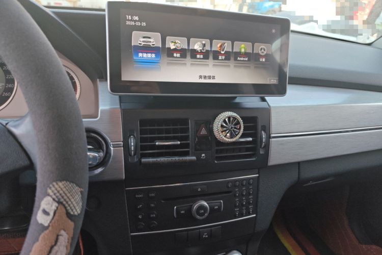 Used Mercedes-Benz GLK-Class 2011 GLK 300 4MATIC Fashion Model Audio And AC Panel