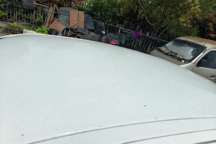 Used Peugeot 301 2014 1.6L Manual Comfort Edition Roof