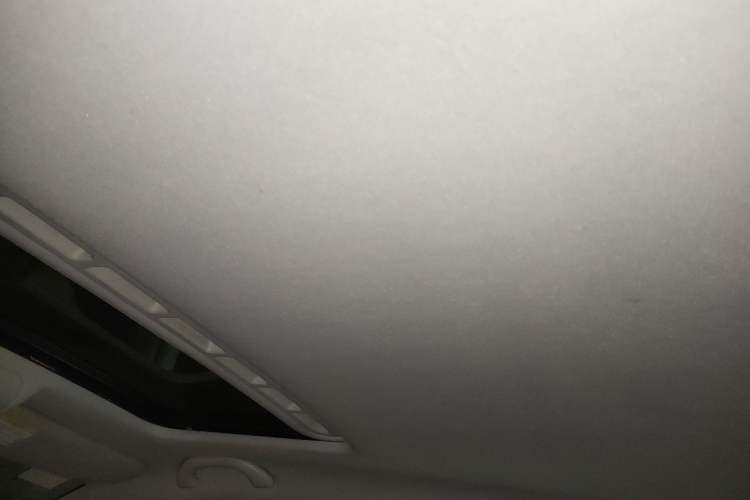 Used Volkswagen Polo 2016 1.6L Automatic Comfort Model