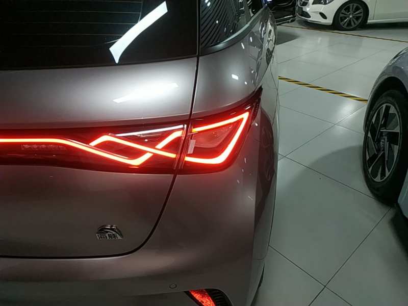 Used BYD Dolphin 2021 405 km Fashion Edition — 7