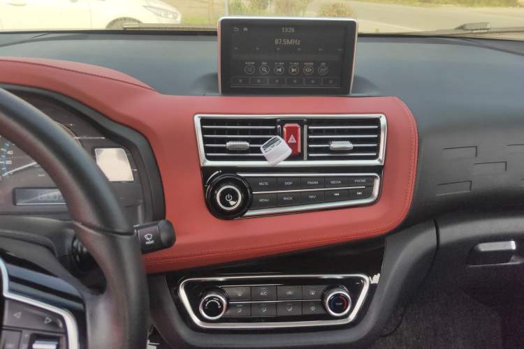 Used JAC Refine S2mini 2017 1.3L Sport Edition
