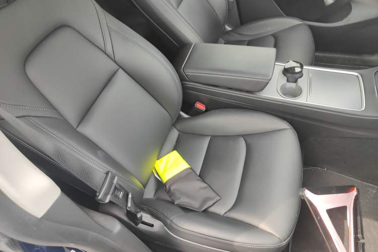 Used Tesla Model Y 2021 Long-Range All-Wheel-Drive Version