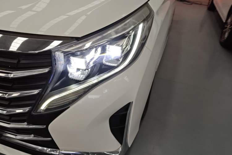 Used GAC Trumpchi M8 2021 Lingxiu Series 390T Deluxe Edition