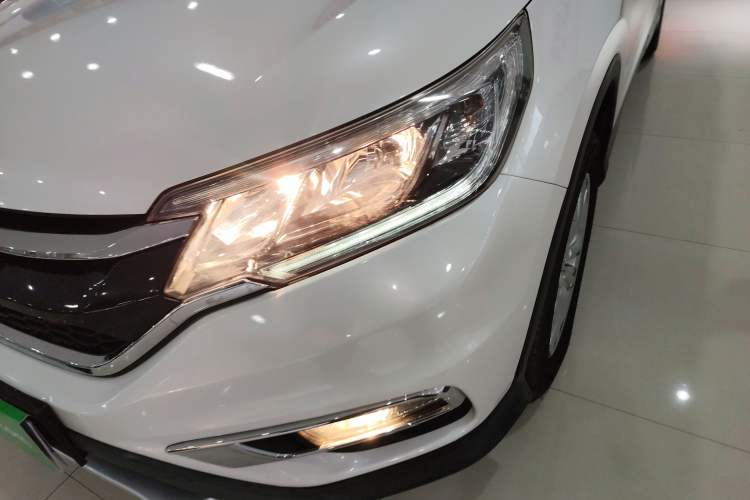 Used Honda CR-V 2016 2.0L Two-Wheel Drive Classic Edition