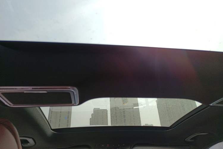 Used Mercedes-Benz GLC 2022 Refreshed GLC 300 L 4MATIC Dynamic Edition Prestige Version Headliner