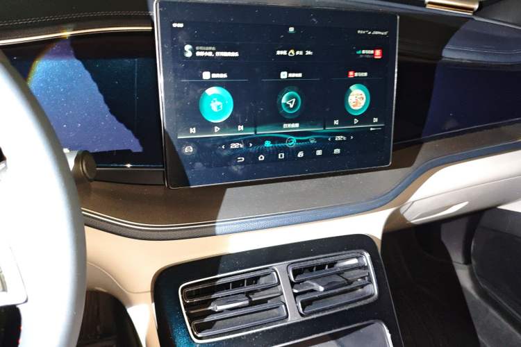 Used BYD Qin PLUS 2021 DM-i 120KM Prestige Model