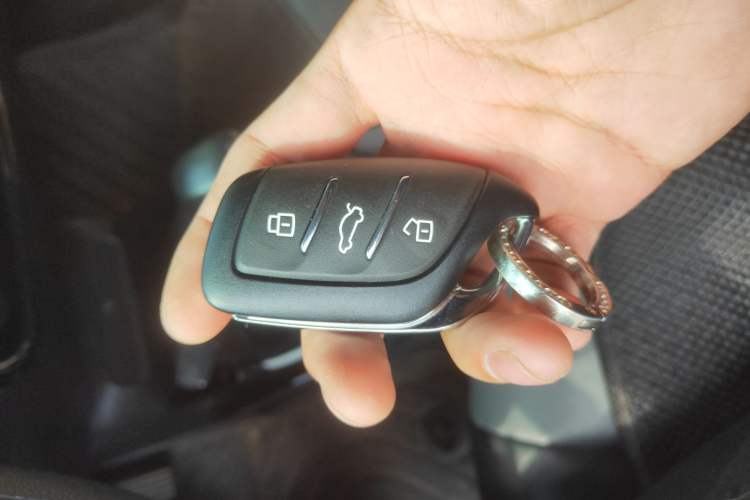 Used Roewe Clever 2022 311km QiQi BoBo Edition
