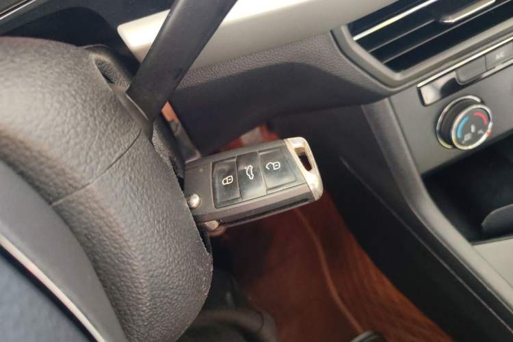 Used Volkswagen Lavida 2019 280TSI DSG Comfort Edition China VI standard
