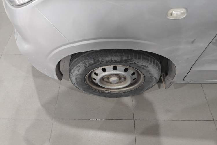 Used Wuling Hongguang V 2022 1.5L Jingqu Version Hydraulic Power Steering LAR
