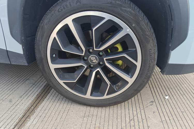 Used JETOUR Shanhai L6 2024 1.5TD DHT ULTRA
