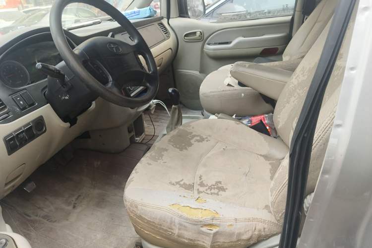 Used JAC Group Refine 2011 2.4L Government Procurement Version Manual Luxury Trim