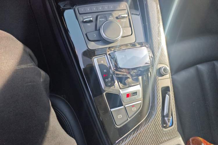 Used Audi A5 2017 Sportback 40 TFSI Fashion Model
