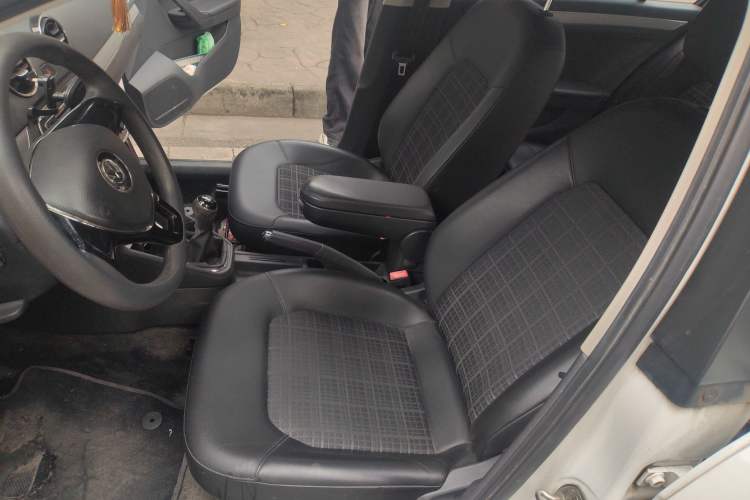 Used Volkswagen Jetta 2017 1.5L Manual Comfort Model