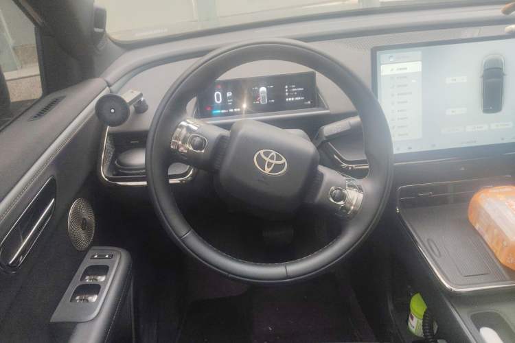 Used Toyota BZ 3X 2025 520 Pro+ Steering Wheel