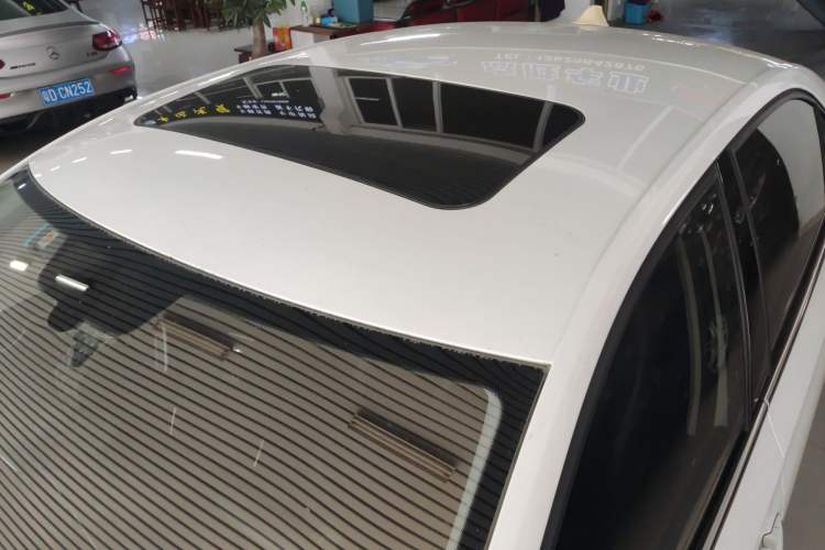 Used Volkswagen Santana 2016 1.6L Automatic Comfort Edition