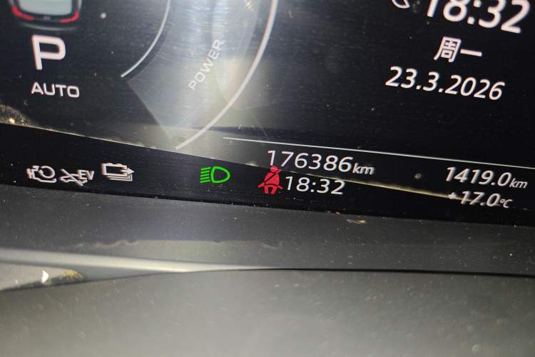 Used Audi A6L New Energy 2020 55 TFSI e quattro Odometer Close Up