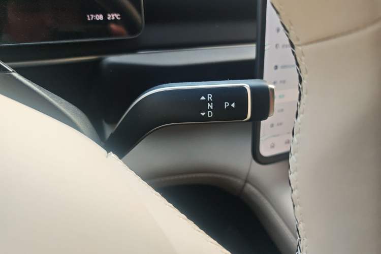 Used Nio ES6 2025 100 kWh
