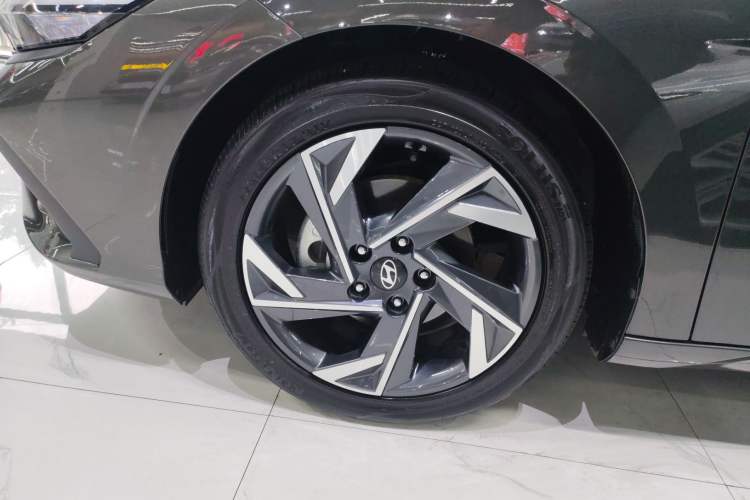 Used Hyundai Elantra 2023 1.5L CVT GLX Elite Edition