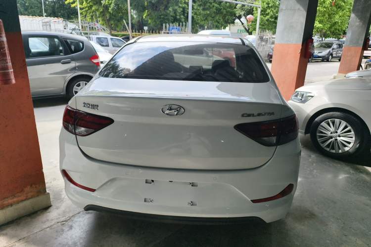Used Hyundai Celesta 2017 1.6L Automatic Enjoyment Version GLS