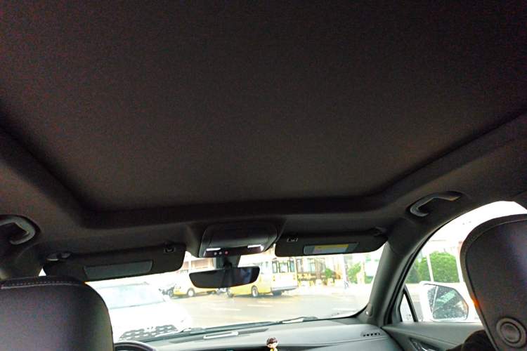 Used Cadillac XT4 2020 28T Two-Wheel-Drive Leading Version
