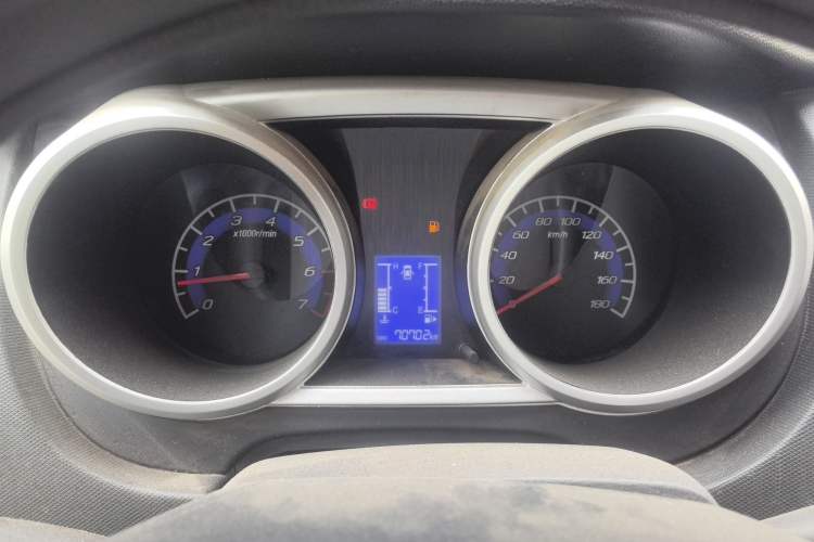 Used CHANGAN KAICHENG Ounuo S 2012 1.3L Base Version Instrument Cluster