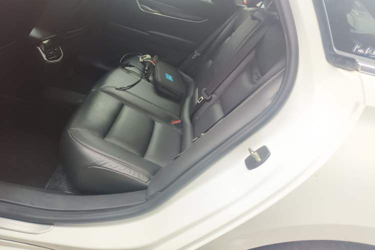 Used Cadillac XTS 2018 28T Elite Edition Left Rear Seat