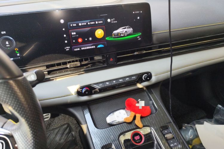 Used GAC Trumpchi EMPOW 2021 270T DCT J16 Version Audio And AC Panel