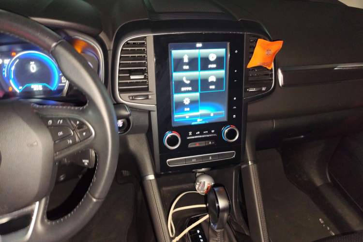 Used Renault Koleos 2017 2.0L Two-Wheel Drive Luxury Edition