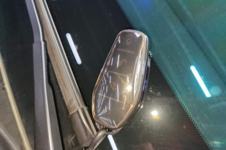 Used BYD Qin L 2025 DM-i Smart Drive 80KM Leading Model
