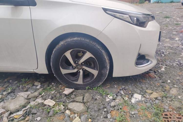 Used Toyota Levin 2017 Revised 185T CVT Elite Edition China V Standard Right Front Wheel Hub