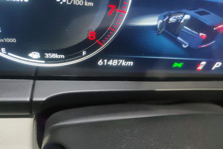 Used Buick GL8 2022 ES Landtrek 653T Comfort Edition