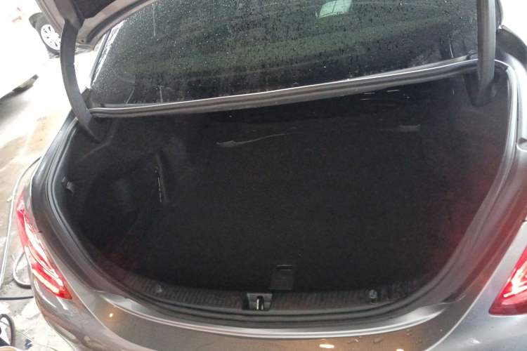 Used Mercedes-Benz C-Class 2015 Restyled C 180 L Sport Edition