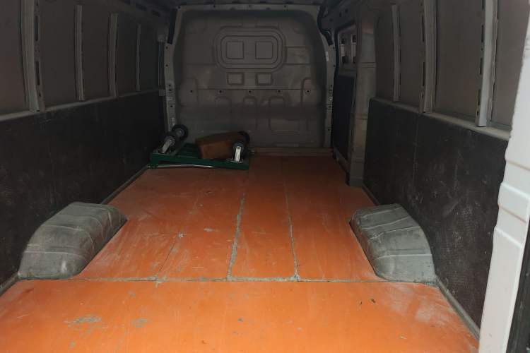 Used Farizon Xingxiang V 2024 Star Enjoy V6E Feature Edition Xuanwu 41.055 kWh