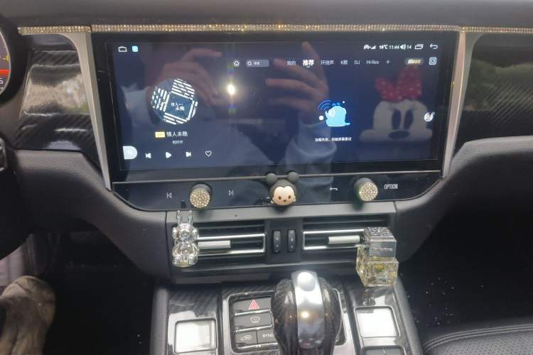 Used Porsche Macan 2014 Macan Turbo 3.6T Audio And AC Panel