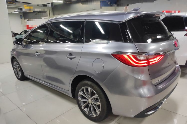 Used BYD Song MAX 2019 1.5T Automatic Smart Connect ZhiLian RuiDong Model 7 Seats China V Emission Standard
