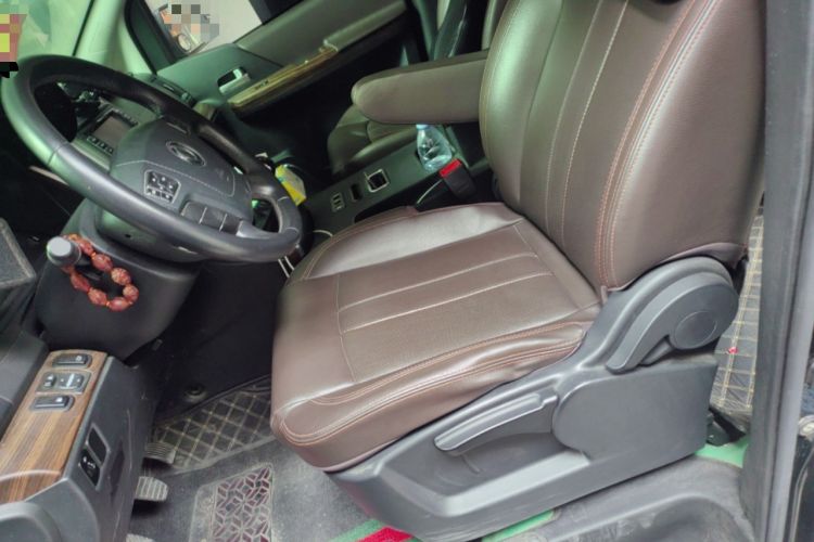 Used FORTHING Lingzhi PLUS 2021 2.0L Manual Luxury 7-Seater Left Front Seat
