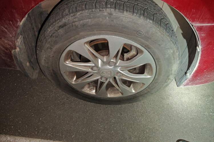 Used Baojun 630 2014 1.5L manual standard version
