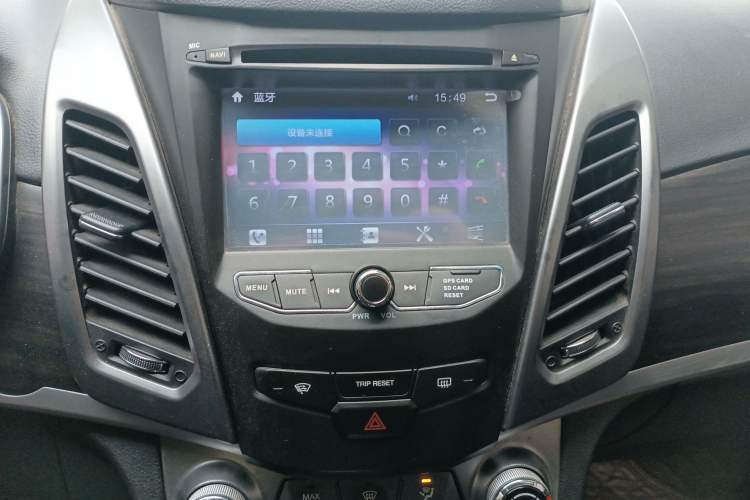 Used SsangYong Korando 2014 2.0L Gasoline Two-Wheel Drive Automatic Elite Navigation Edition
