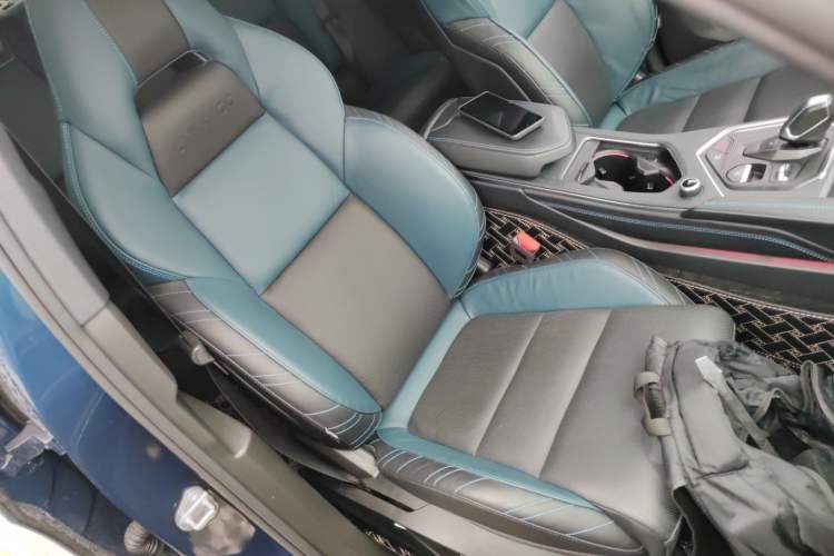 Used Lynk & Co 05 2020 2.0TD Two-Wheel Drive Shine Halo
