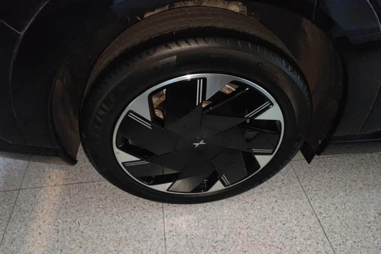 Used XPeng X9 2024 702 Ultra-Long Range Pro