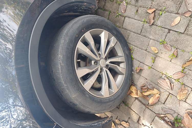 Used Geely Auto Emgrand X7 Sport 2016 1.8TD Automatic Smart Connectivity Version