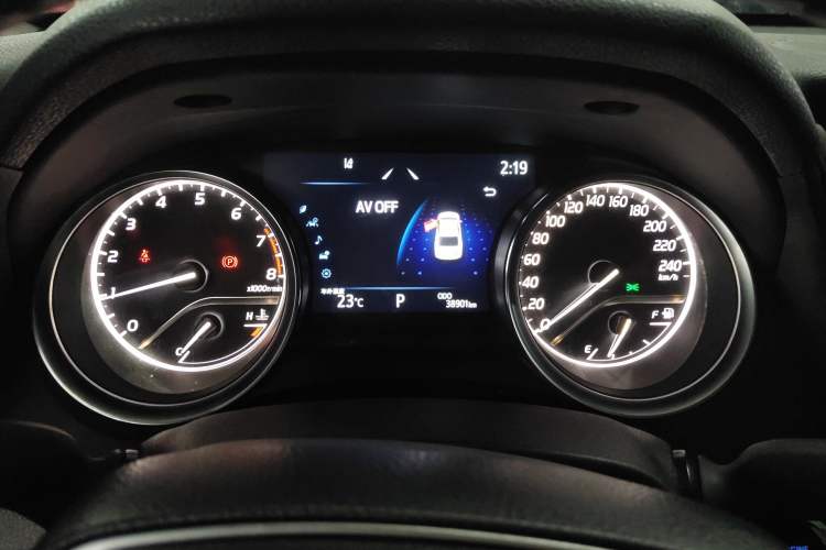 Used Toyota Camry 2021 2.0G Luxury Edition
